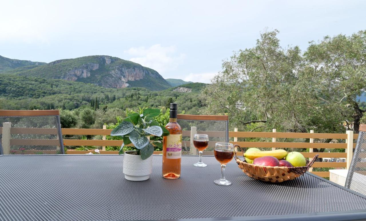 Villa Michalis Liapades Esterno foto