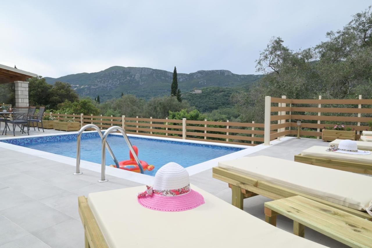 Villa Michalis Liapades Esterno foto